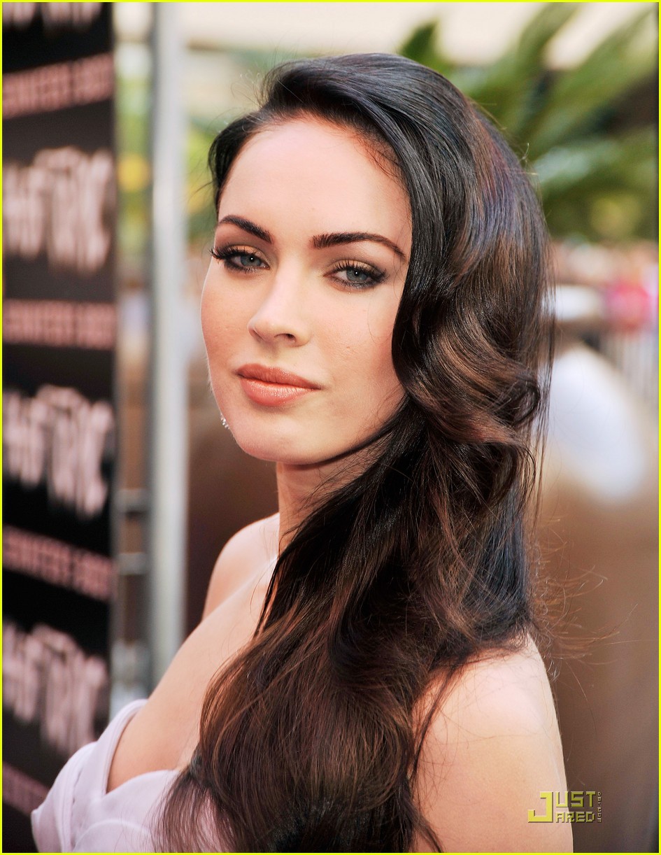 megan-fox-will-kill-you-01.jpg
